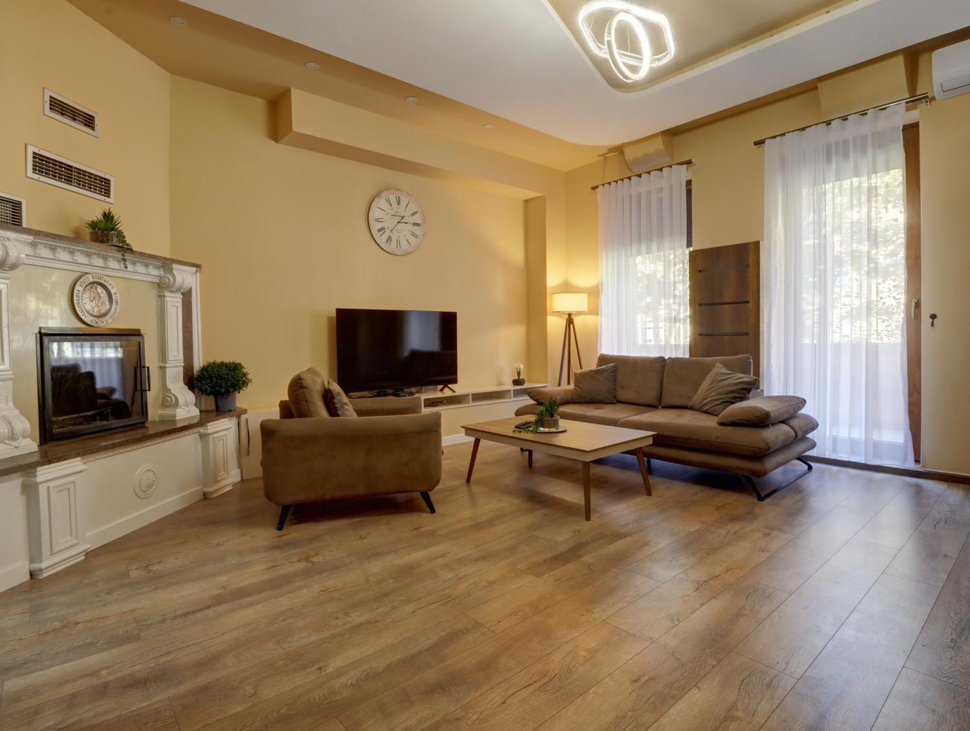 Midtown Prishtina Stays - Central Location Pristina Exterior foto